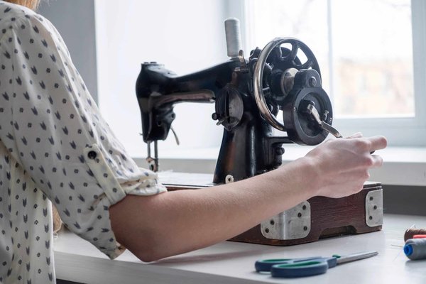 Machine à coudre pas chère : laquelle choisir ?