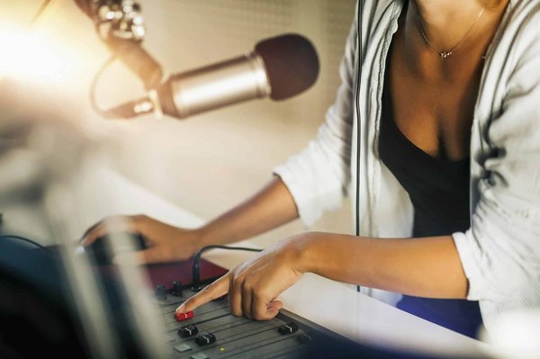 Principales radios en France : les fréquences à connaître